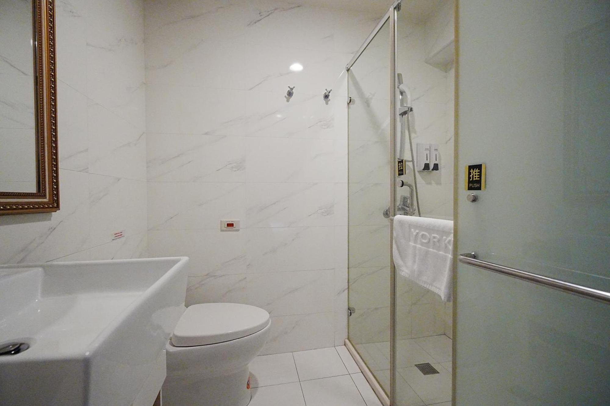 York Hotel ไทเป ภายนอก รูปภาพ